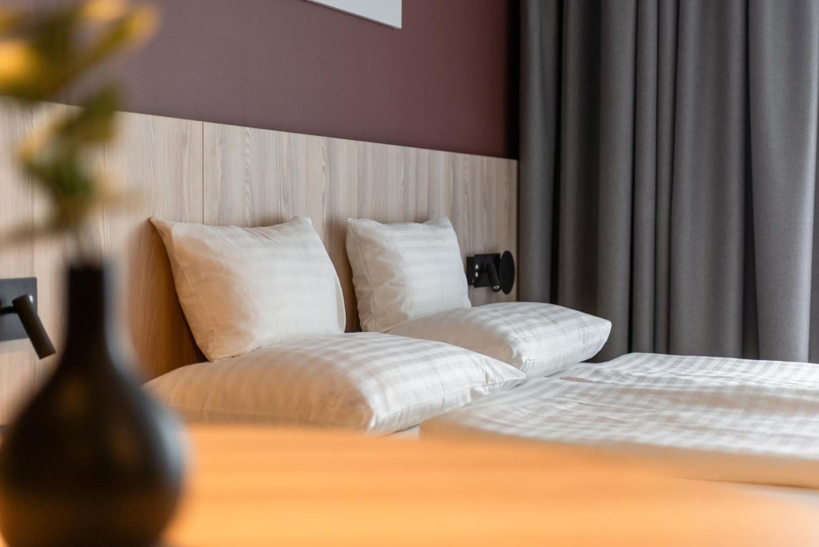 Hotel Novapart Stay Smart Wels Exterior photo